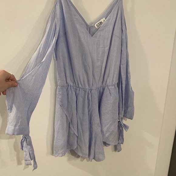 LF Seek The Label Blue & White Open-Shoulder Striped Romper - Picture 2 of 11